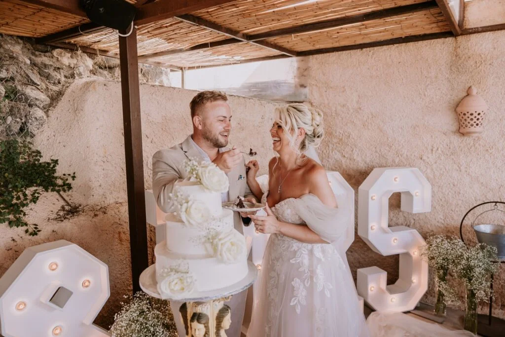 Amy & Shane wedding at Madame Sousou Restaurant, Santorini