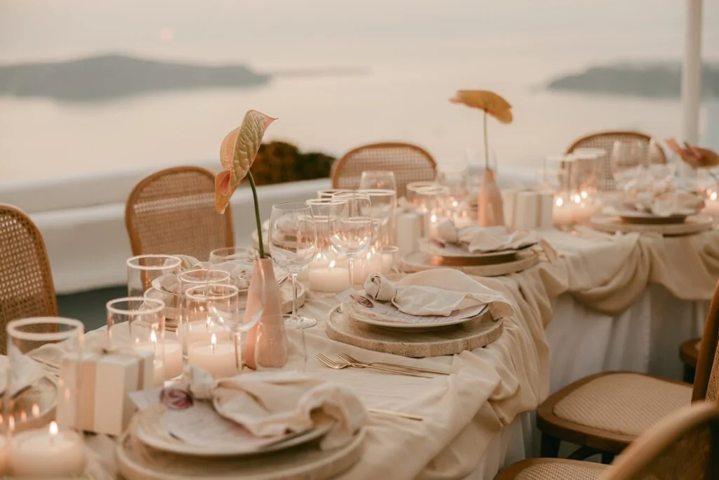 Alessandra e Francesco wedding at Andromeda & 5 Senses Restaurant, Santorini