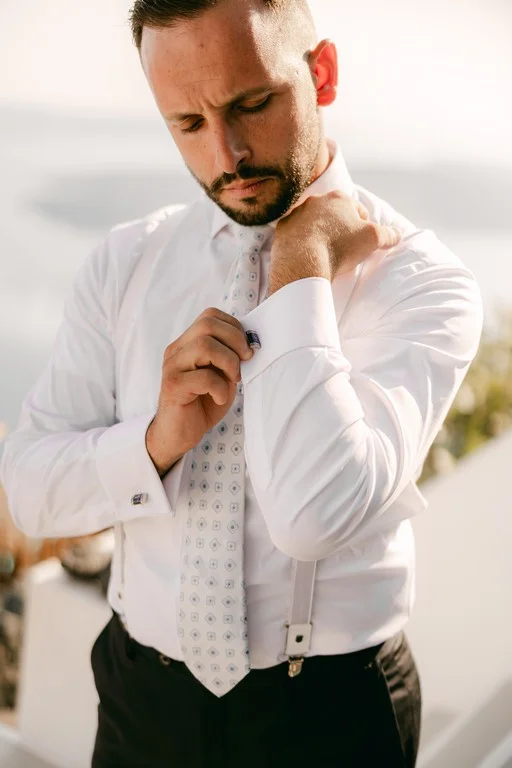 Alessandra e Francesco wedding at Andromeda & 5 Senses Restaurant, Santorini