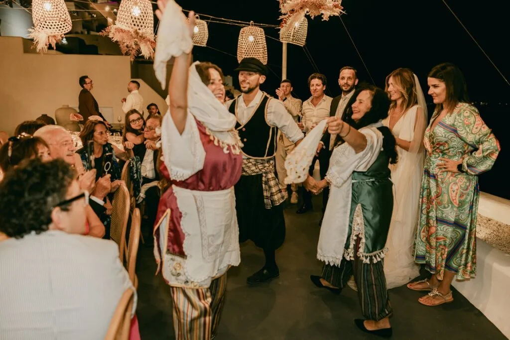 Alessandra e Francesco wedding at Andromeda & 5 Senses Restaurant, Santorini