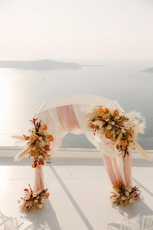 Alessandra e Francesco wedding at Andromeda & 5 Senses Restaurant, Santorini
