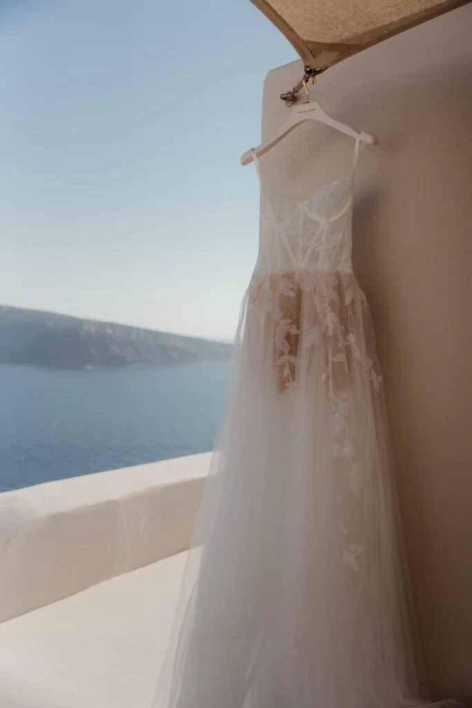 Jabnia & Alvaro wedding at Love Cave Venue, Santorini