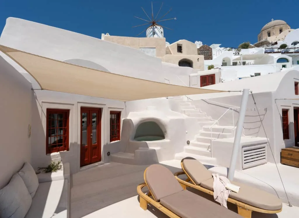 Senior Suite — Architect Cave Houses in Oia