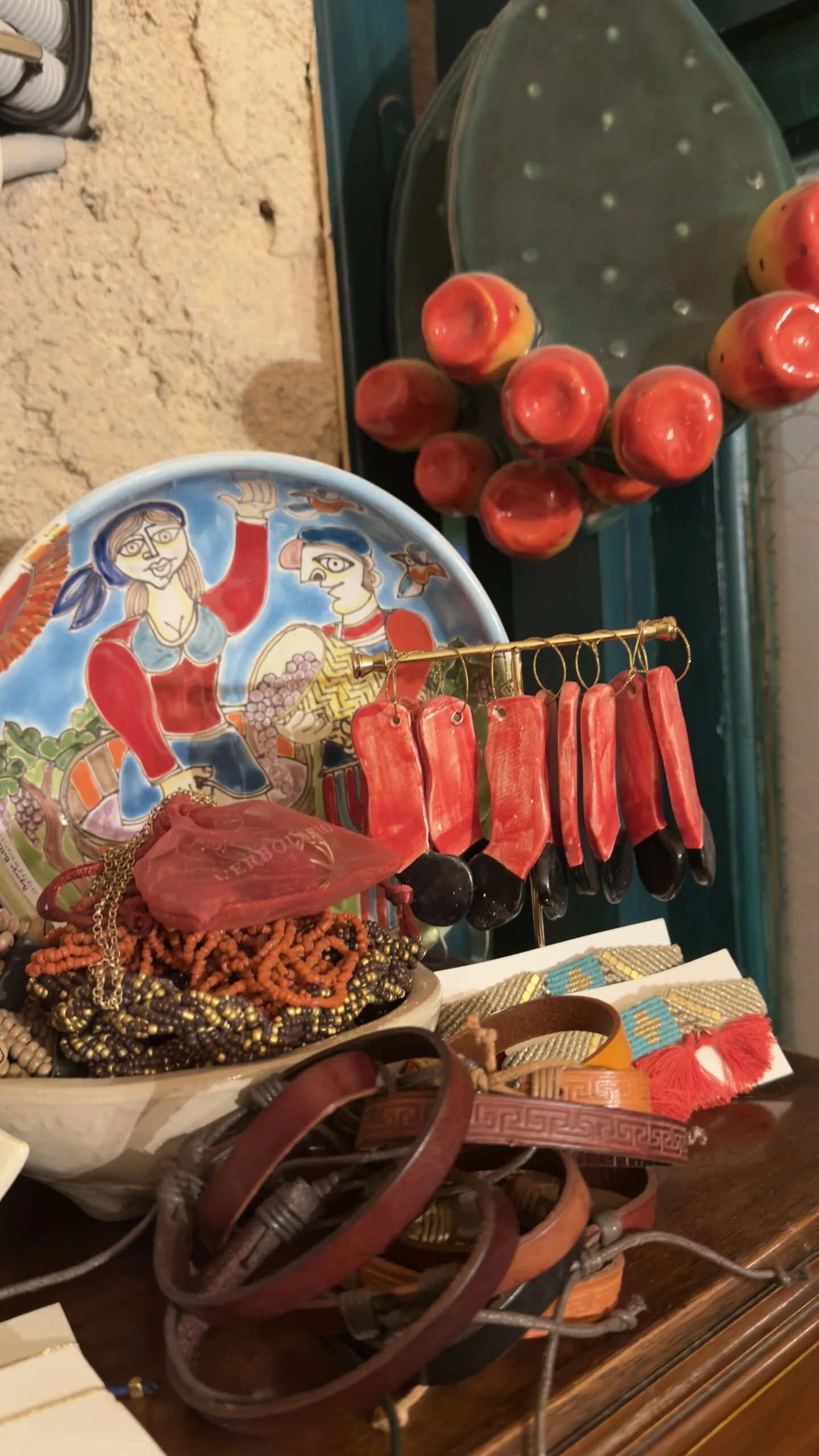 Handmade ceramics and jewellery at Bottega